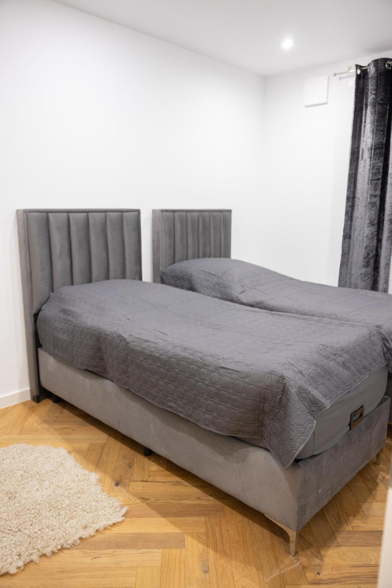 Neubau Apartment Mit Kamin Und Terrasse In Premium Lage Parkplatz Inklusive Bielefeld Extérieur photo